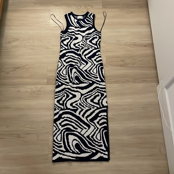 Blue & white abstract zebra dress by Milly - Picture 3 of 5